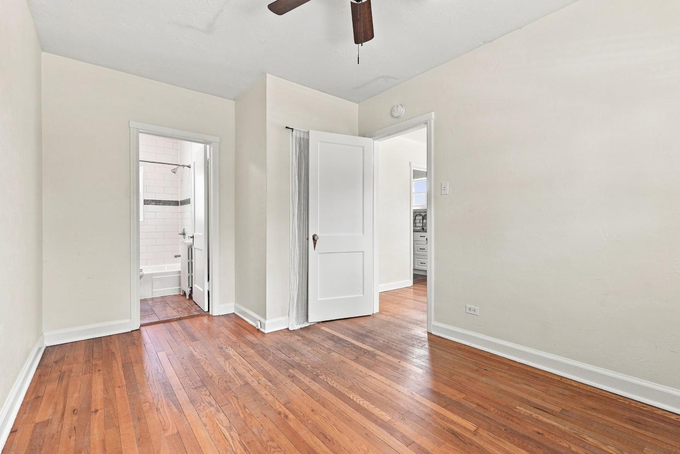 Photo 5 of 2660 Utica Street